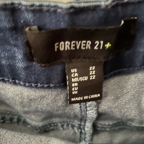 Plus size forever 21 denim jeans - Picture 2 of 3